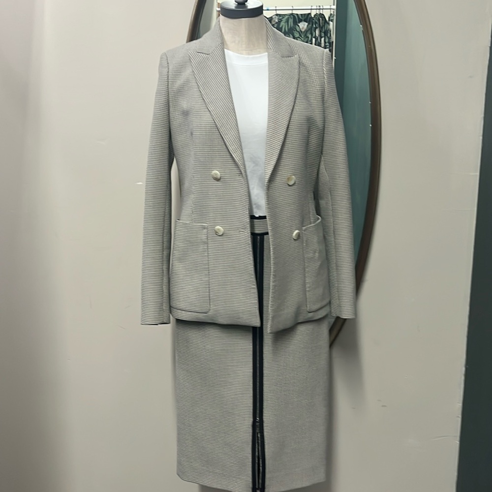 Hugo Boss 2 piece skirt set
